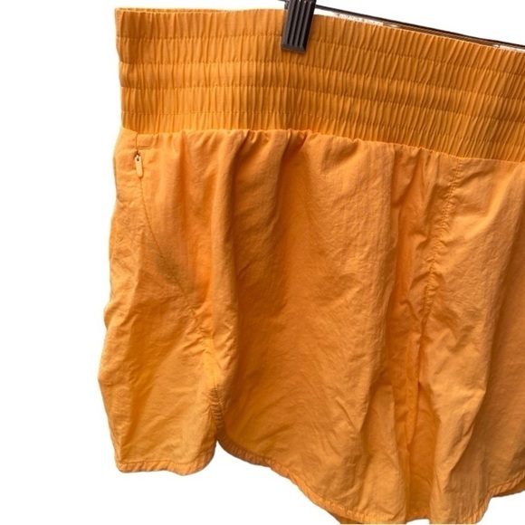 All In Motion Women's High-Rise Crinkle Shorts 3" - Orange I Size: XXL - Picture 4 of 7
